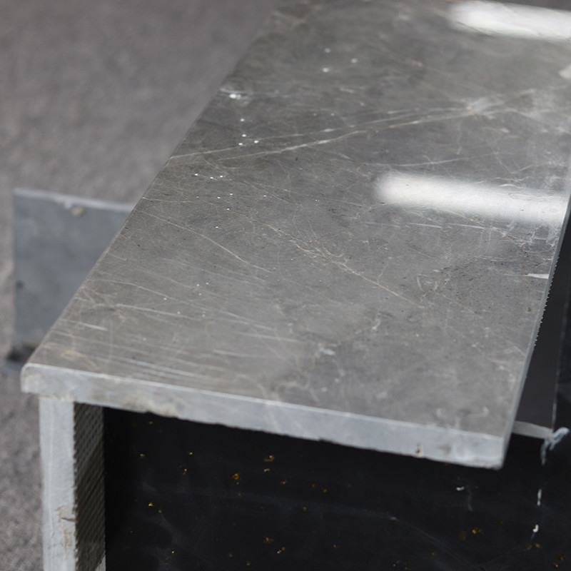 Progettazione moderna dell'interno Grey Stair Slab della scala di punti del pavimento di marmo naturale della parete di pietra