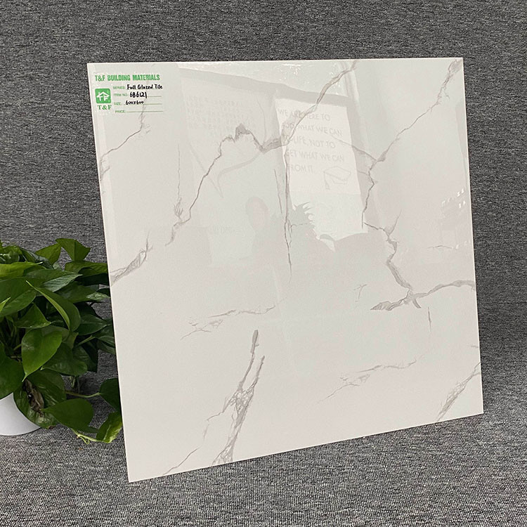 Di marmo bianco lustrato piastrella la porcellana di pavimentazione ceramica piastrella 600X600 per il pavimento e la parete