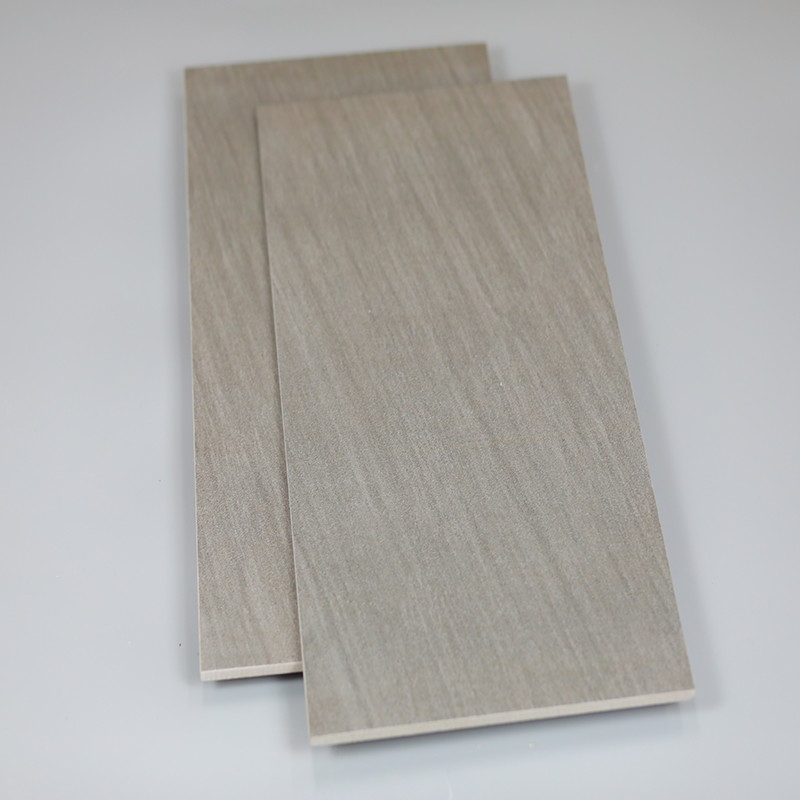 Hotel scuro della casa di Gray Color Non Slip For delle mattonelle rustiche della porcellana di Foshan 300*600mm