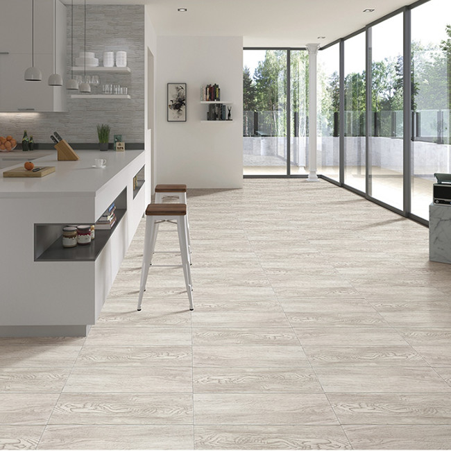 Imitazione di legno solida strutturare le piastrelle per pavimento rustiche di legno Matte Finished della porcellana interna