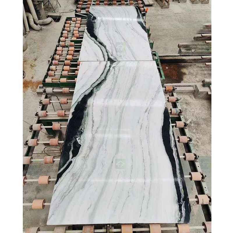 Il nero venato la lastra naturale di marmo bianca della pietra del marmo di Panda White Wall Flooring Stairs