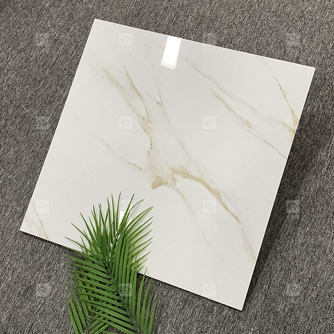 600x600mm Piastrelle di porcellana in marmo bianco standard per pavimenti