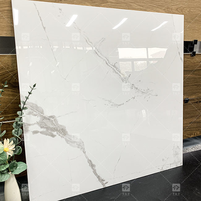 600x600mm Piastrelle di porcellana in marmo bianco standard per pavimenti