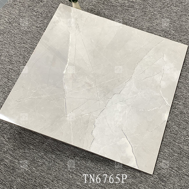 Corpo intero Grigio Colore Marmo Aspetto Porcellana Piastrelle lucide Per Pavimento Interno E Parete