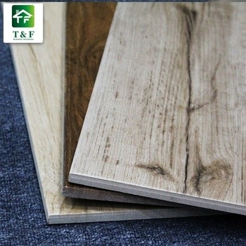 Le piastrelle di ceramica di legno lustrate del grano non slittano 200x1000mm che i marroni/abbronza il Coloreee