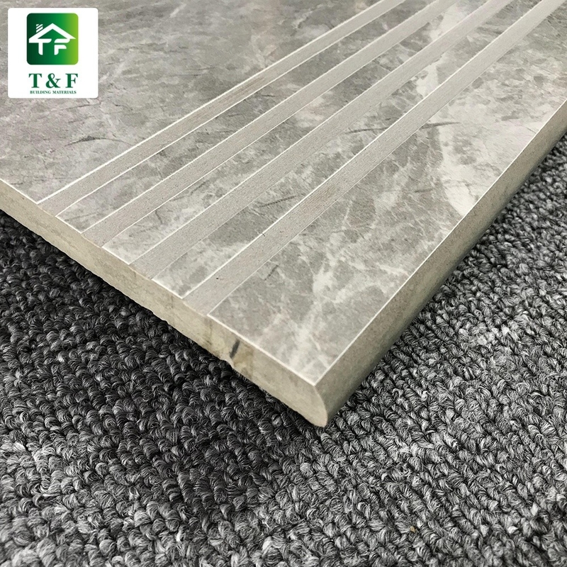 Piastrelle di ceramica della scala del AAA del grado, piastrelle per pavimento lucidate decorative della porcellana